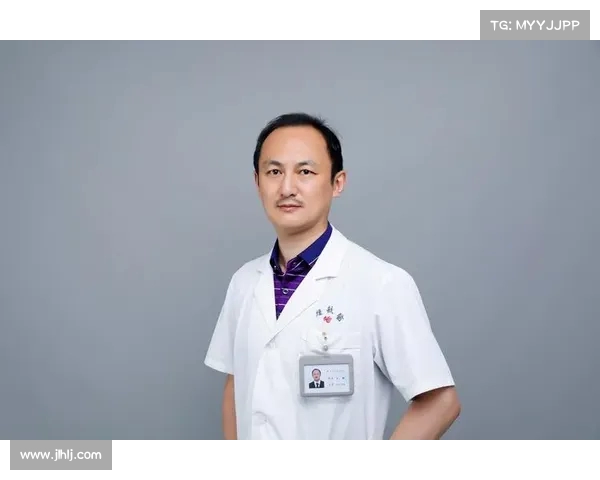 王鹏因意外受伤暂时离场 俱乐部发布最新伤情通报及恢复计划 王鹏因意外受伤暂时离场 俱乐部发布最新伤情通报及恢复计划